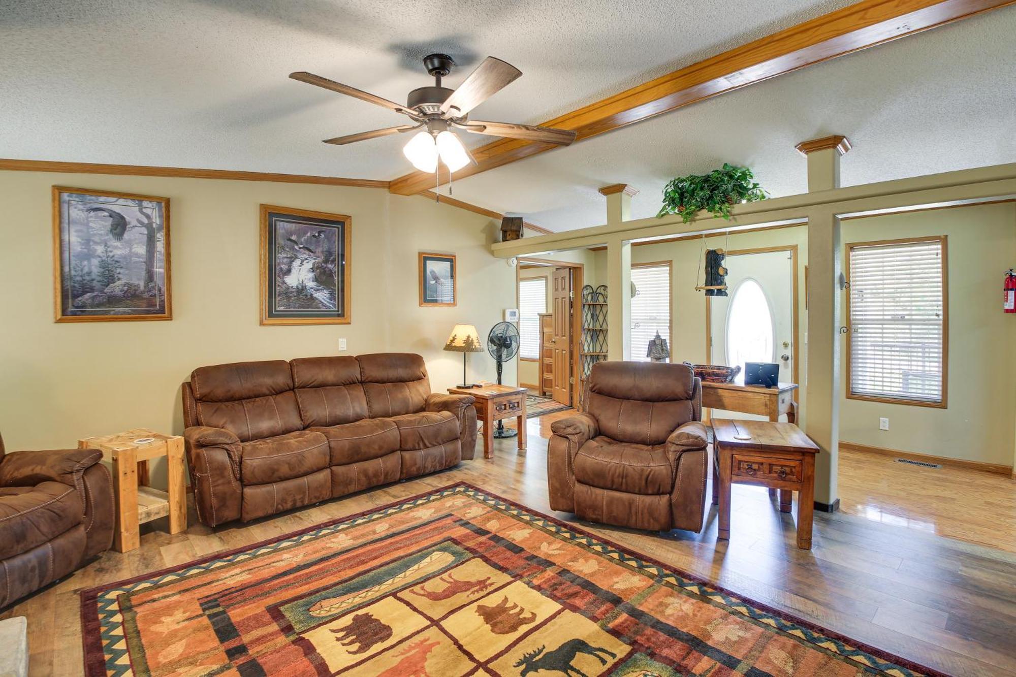 Lakefront Arkansas Home With Dock And Sunroom Hot Springs Eksteriør billede